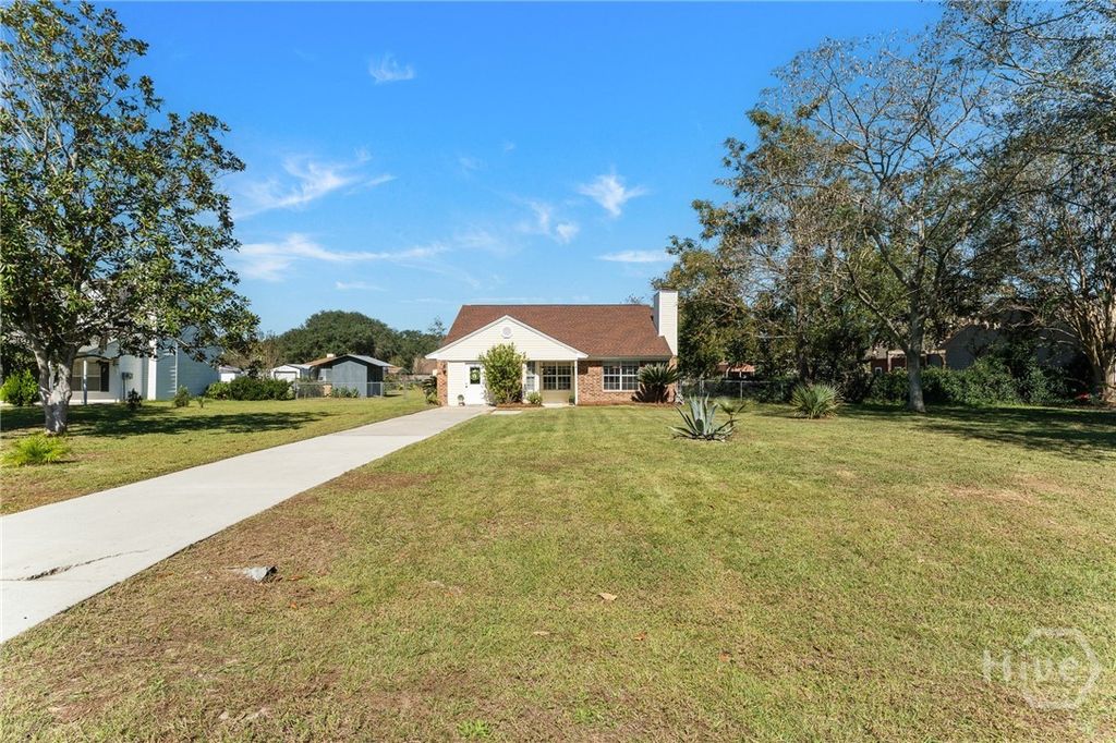 Image 30 of property listing at 103 Dogwood Circle, Rincon, GA 31326