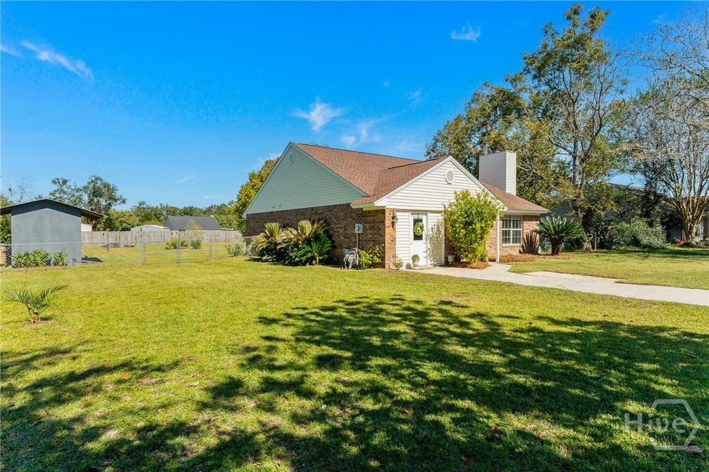Image 31 of property listing at 103 Dogwood Circle, Rincon, GA 31326