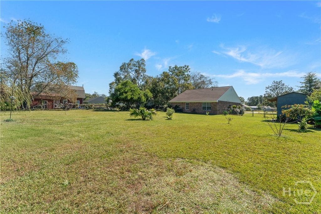 Image 35 of property listing at 103 Dogwood Circle, Rincon, GA 31326