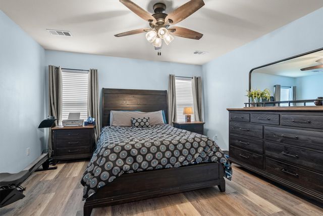 4006 Lakeview Drive, Sanger, TX 76266
