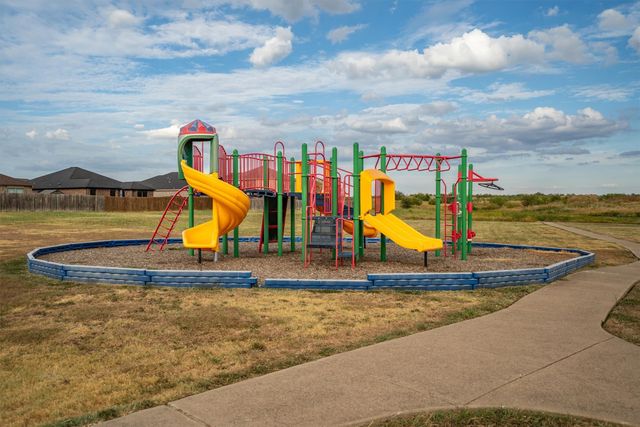 4006 Lakeview Drive, Sanger, TX 76266