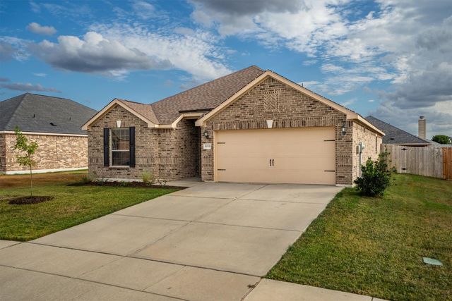 4006 Lakeview Drive, Sanger, TX 76266