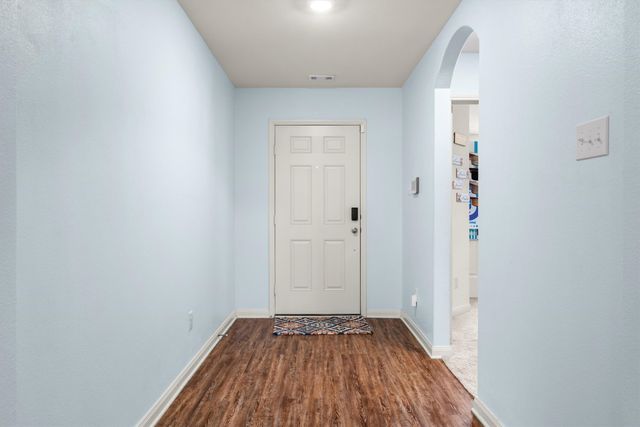 4006 Lakeview Drive, Sanger, TX 76266