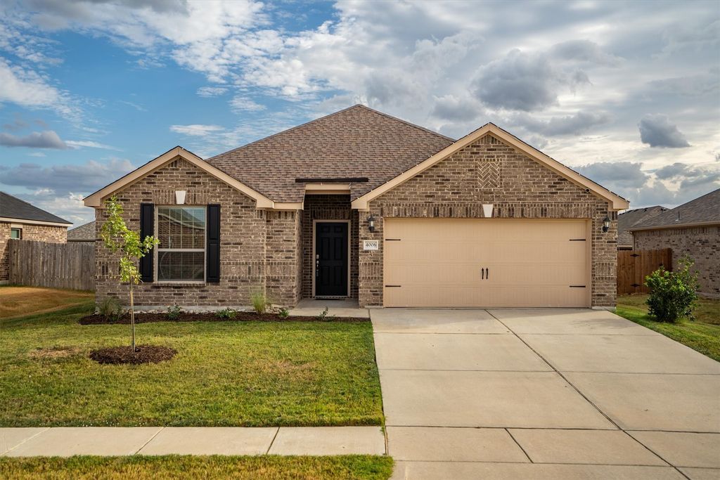 4006 Lakeview Drive, Sanger, TX 76266