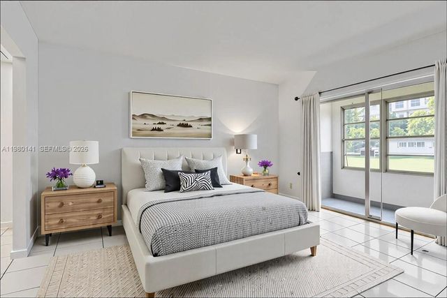 2200 Park Ln 109, Hollywood, FL 33021