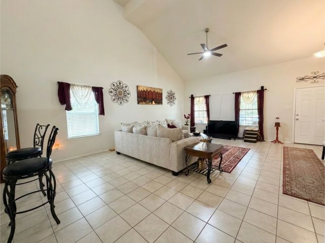 1100 Mercury Drive, Princeton, TX 75407