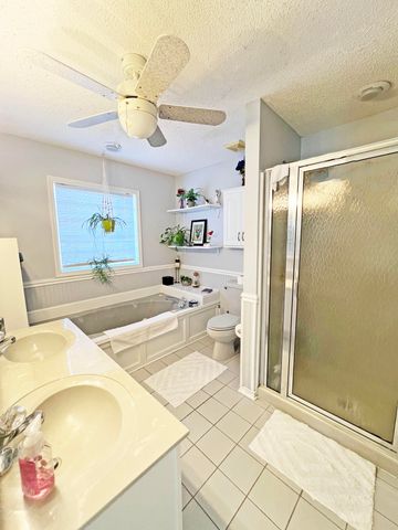 22 Ridge Lake Drive, Manning, SC 29102