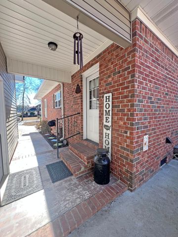 22 Ridge Lake Drive, Manning, SC 29102