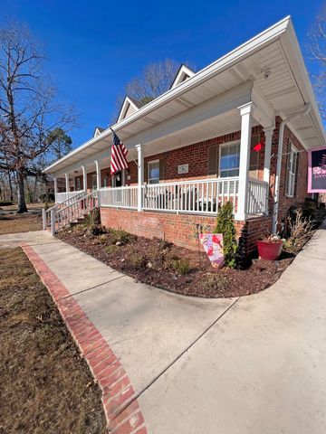 22 Ridge Lake Drive, Manning, SC 29102