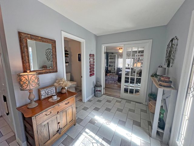 22 Ridge Lake Drive, Manning, SC 29102