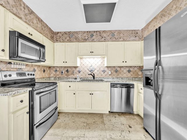 258 KIDD Street, Fort Walton Beach, FL 32548