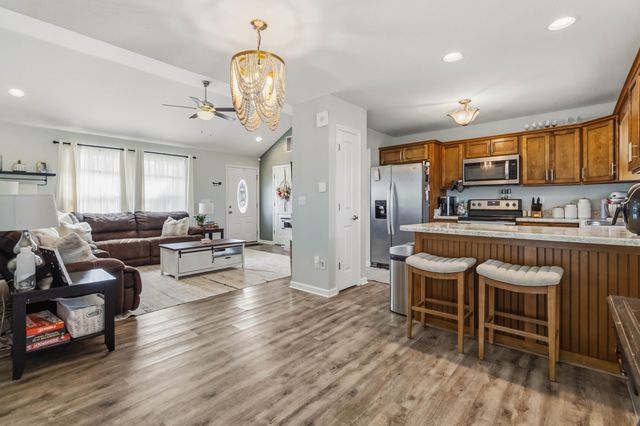 110 Fentress Spur Rd, Berea, KY 40403