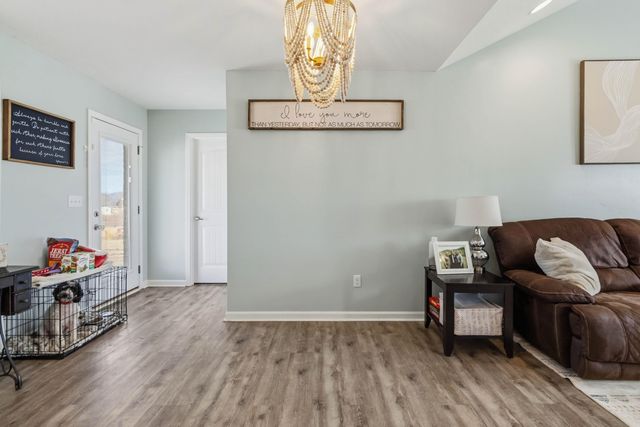 110 Fentress Spur Rd, Berea, KY 40403