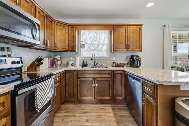 110 Fentress Spur Rd, Berea, KY 40403