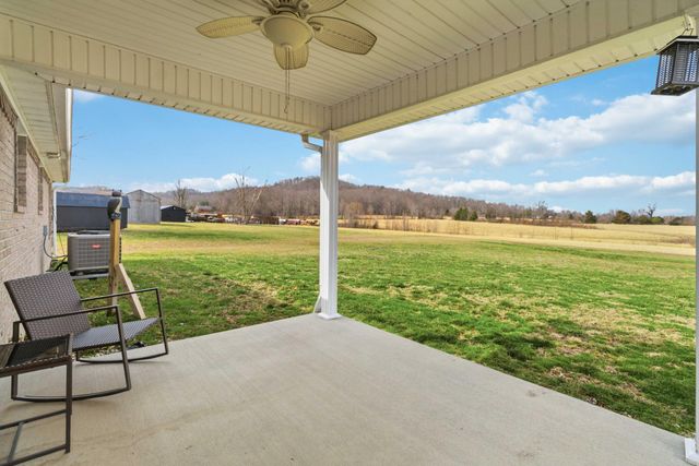 110 Fentress Spur Rd, Berea, KY 40403