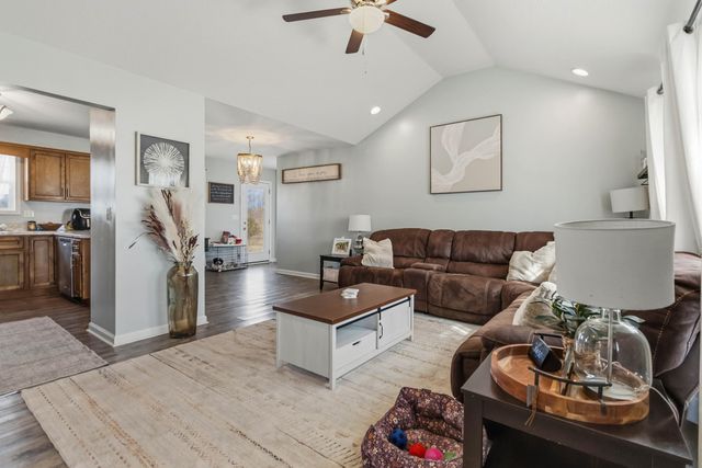 110 Fentress Spur Rd, Berea, KY 40403