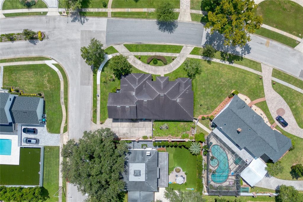 Image 40 of property listing at 2335 FOREST CLUB DRIVE, Orlando, FL 32804