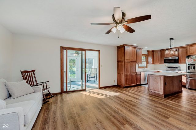 949 Hickory Lane, New Castle, IN 47362