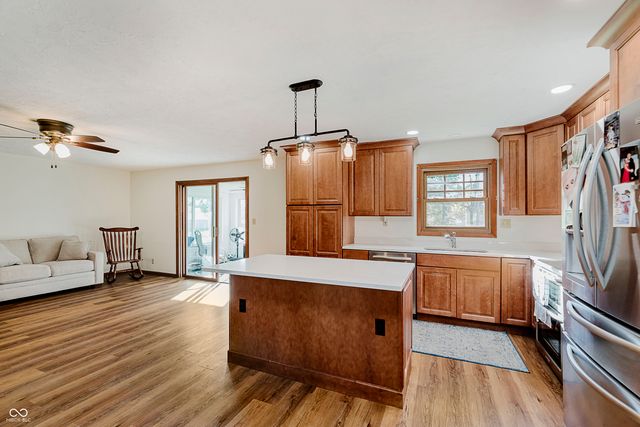 949 Hickory Lane, New Castle, IN 47362