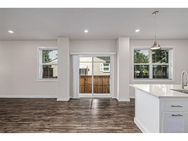 2858 S Delaware St, Englewood, CO 80110
