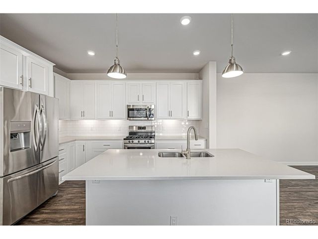 2858 S Delaware St, Englewood, CO 80110
