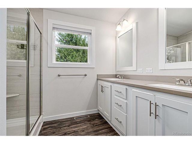 2858 S Delaware St, Englewood, CO 80110