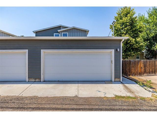 2858 S Delaware St, Englewood, CO 80110