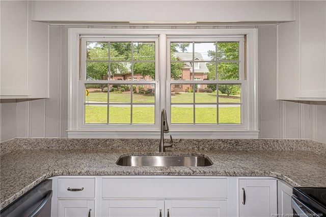 130 S Churchill Drive, Fayetteville, NC 28303