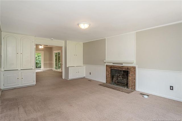 130 S Churchill Drive, Fayetteville, NC 28303