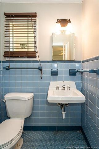 130 S Churchill Drive, Fayetteville, NC 28303