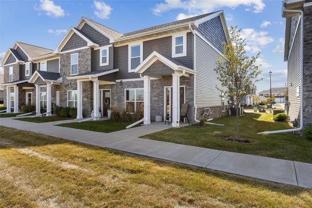 2207 Saint Andrews Drive, North Liberty, IA 52317