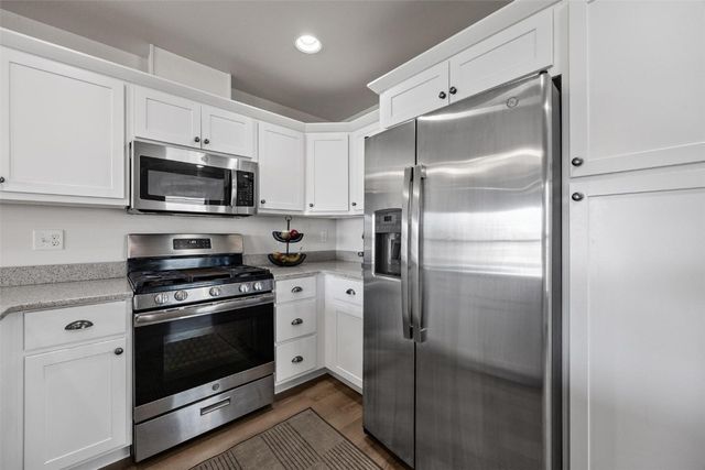 2207 Saint Andrews Drive, North Liberty, IA 52317