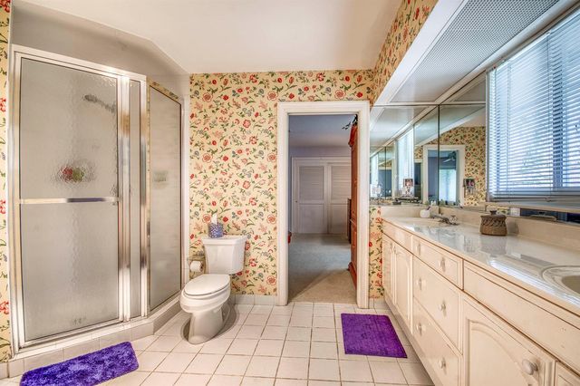 185 Thornton Drive, Palm Beach Gardens, FL 33418