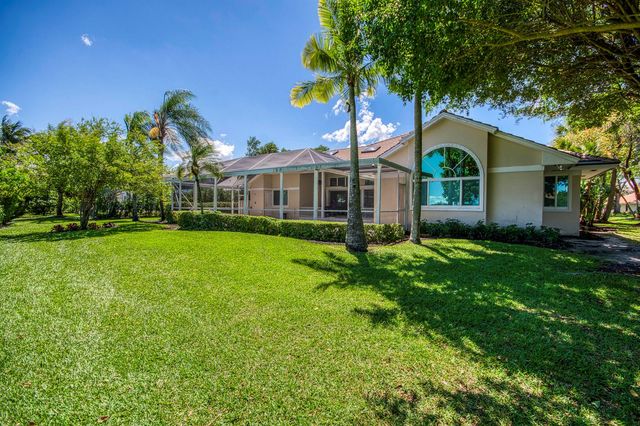 185 Thornton Drive, Palm Beach Gardens, FL 33418