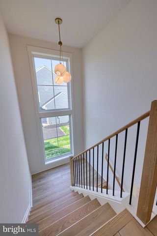 840 WHEATFIELD LN, Lebanon, PA 17042