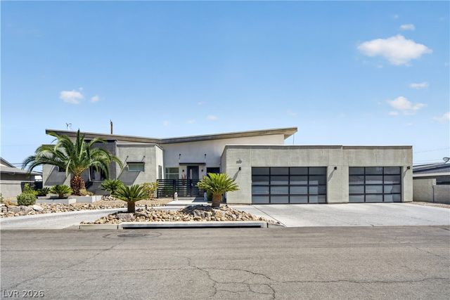 306 East Country Club Drive, Henderson, NV 89015