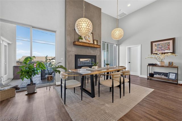 306 East Country Club Drive, Henderson, NV 89015