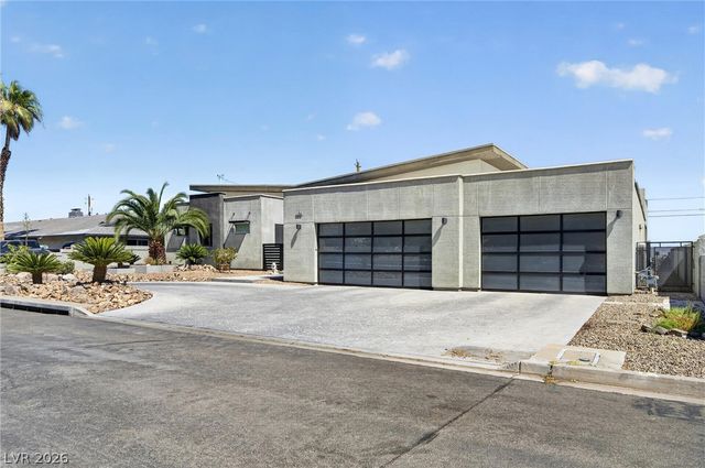 306 East Country Club Drive, Henderson, NV 89015