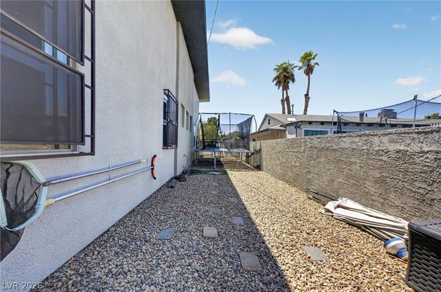 306 East Country Club Drive, Henderson, NV 89015