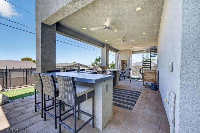 306 East Country Club Drive, Henderson, NV 89015