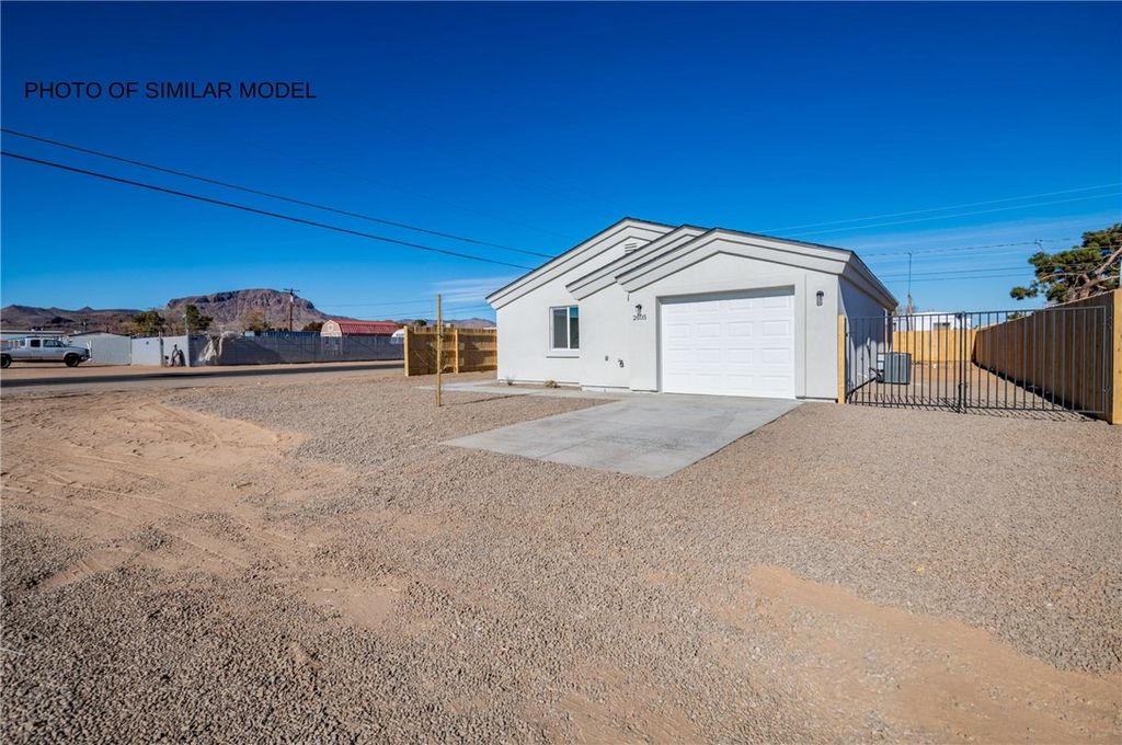 3549 E Hearne Avenue, Kingman, AZ 86409
