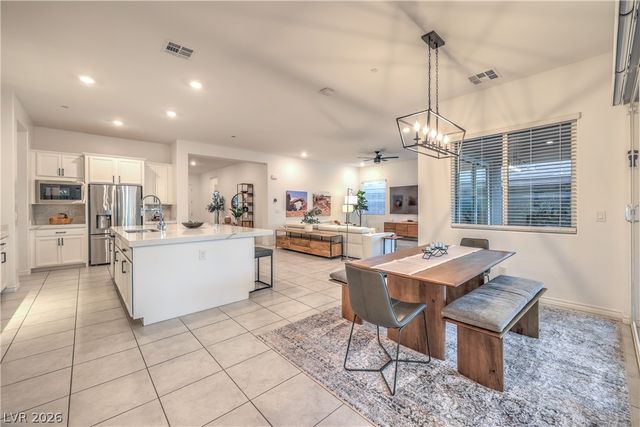 118 Reflection Cove Drive, Henderson, NV 89011