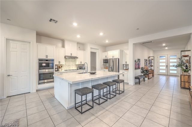 118 Reflection Cove Drive, Henderson, NV 89011