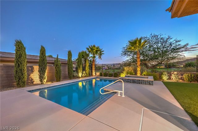 118 Reflection Cove Drive, Henderson, NV 89011