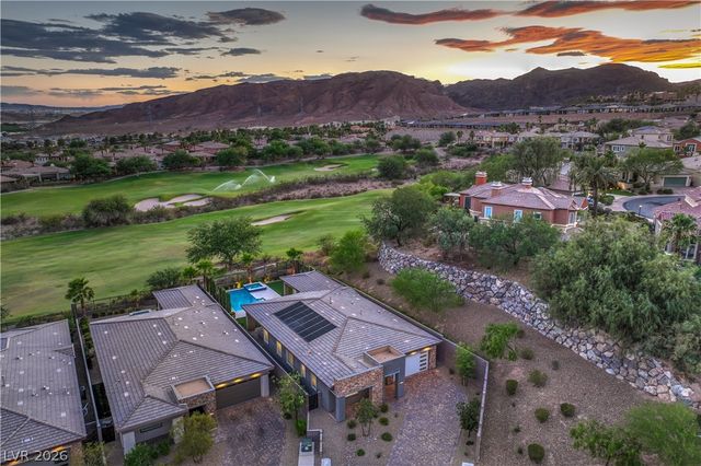 118 Reflection Cove Drive, Henderson, NV 89011