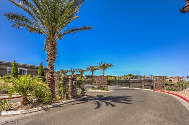 118 Reflection Cove Drive, Henderson, NV 89011