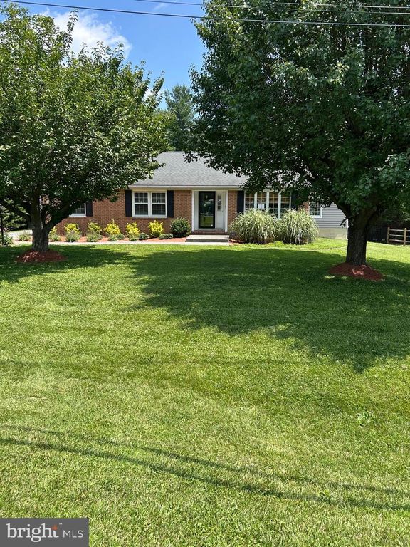 24611 RIDGE RD, Damascus, MD 20872