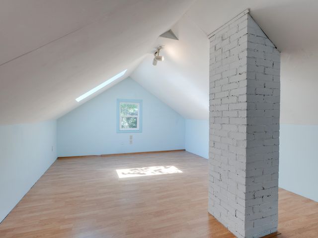 324 4th St, Cheney, WA 99004