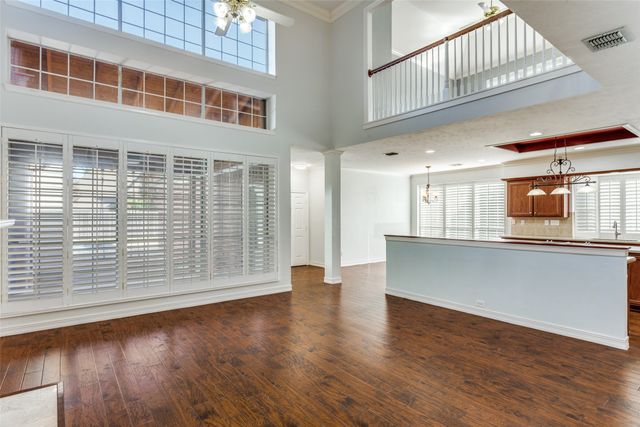 6740 E Park Drive, Fort Worth, TX 76132