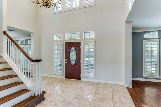 6740 E Park Drive, Fort Worth, TX 76132